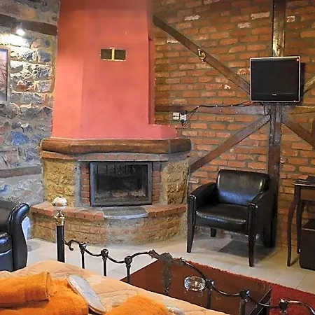 Hotel Voras Peraía